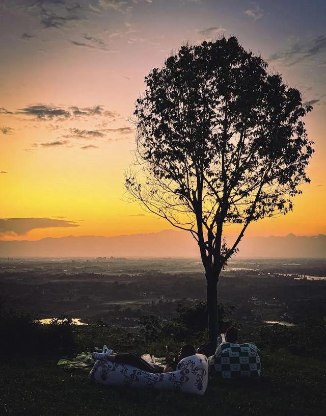 成都10个周末一日游宝地,没有门票~徒步露营溜娃都巴适!