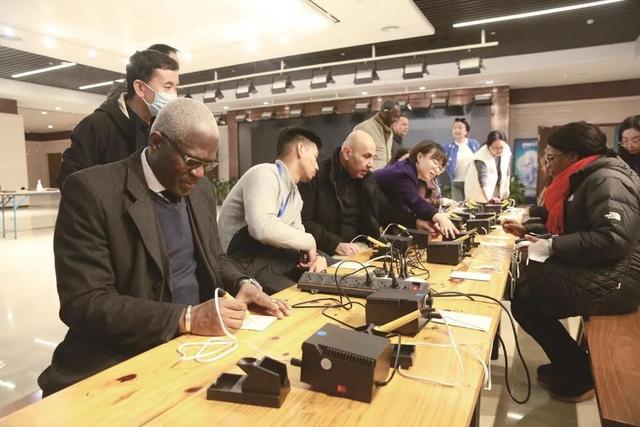 一场跨越国界的文化对话与产业交流——“机遇中国—2025年驻华外交官邯郸行”活动侧记