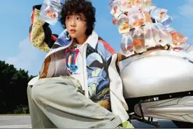 窦靖童成为UGG 亚太区品牌代言人，展现独特时尚魅力图片