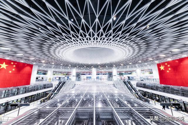 中国醉美地标集：贡嘎雪山、九寨沟、洱海、鸣沙山、万佛塔