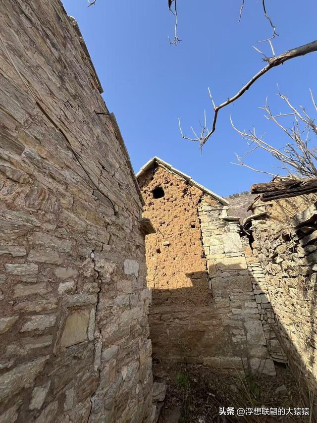 石斑鸠村，一座大山深处有着古老历史和众多红色革命故事的小山村