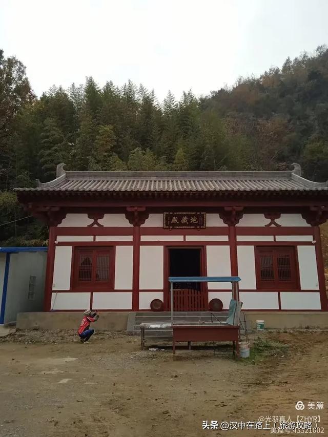 骑游陕南的三大古寺庙