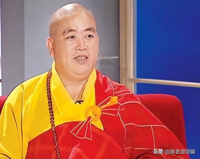 原来被释永信骗得最惨的人是他，捐出上亿身家，只为安葬少林寺