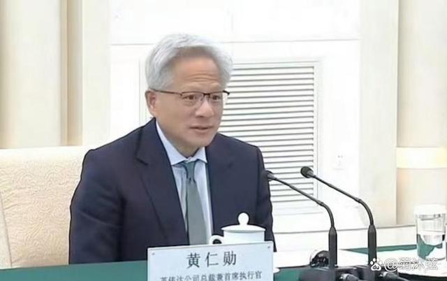 曾被英特尔追33年，万亿赌局曝光，OpenAI没钱，但我们不得不投