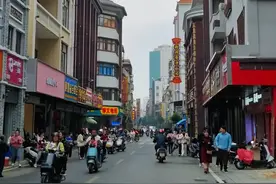 县城的现状，一针见血！图片