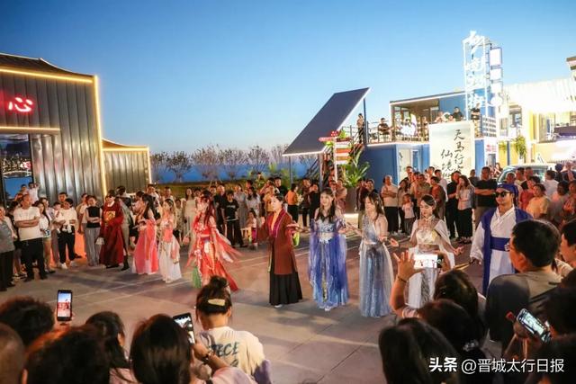 来晋城 过夏天丨一起去樊山天街凉快一下！