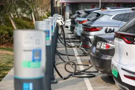 国家到底支持“油车”还是“电车”？终于有结论！图片