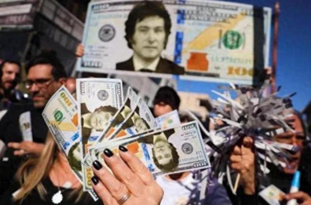 世界上离中国最远的国家，坐飞机要好几天能到，如今发展一落千丈