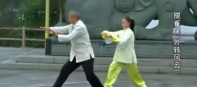 没多少人愿意教这种基本功了，我来教你怎么扎马步