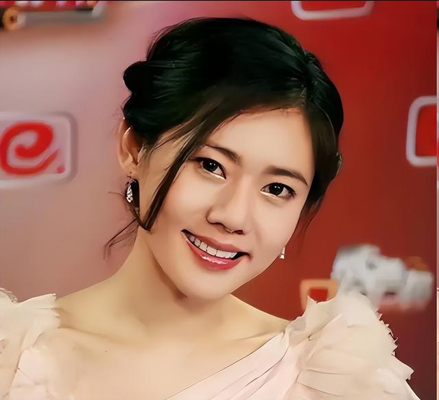 于晓光也没想到，一场韩国总统访华的活动，竟让秋瓷炫意外出圈