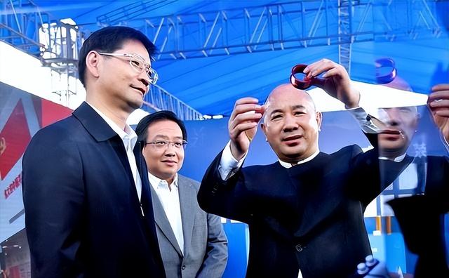第二个“恒大”出现了！年收入超6000亿，这下许家印可不孤单了