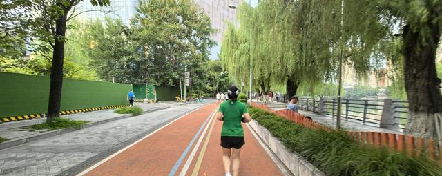 跑步的四重快乐从身体到灵魂的高度自由_918
