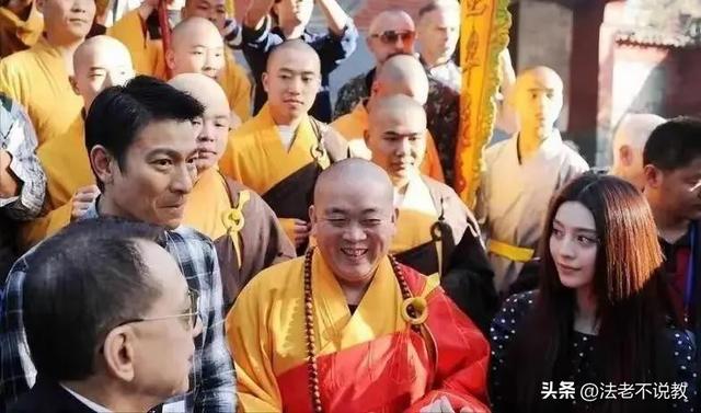 释永信家庭情况：大哥开武校，四弟已出家，母亲和二哥一起生活