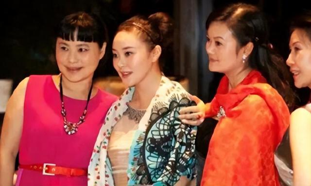 2014年，重庆美女主持人陈霞惨死，凶手受审时称：怪她生得太美了