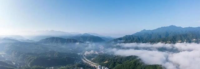 河南杀出黑马！郑州洛阳都懵了	，这座小县城靠什么吸金45亿