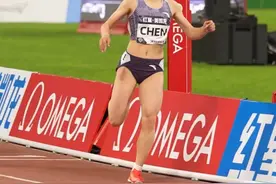 200米跑出22秒99！16岁陈妤颉，刷新亚洲少年纪录！图片