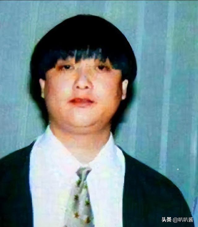 1995年，27岁洛桑去世，被疑赵本山所为	，20年后博林揭开车祸真相