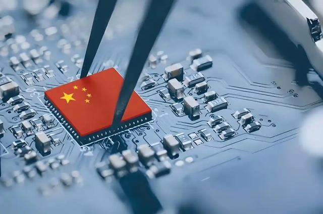 先进封装变天！27家芯片企业联盟攻坚，中企弯道超车机会来了！