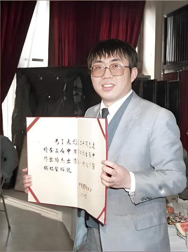 冒雪送别聂卫平！是陈老总改变了他的围棋人生