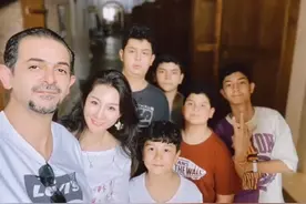 02年，上海女孩嫁巴勒斯坦难民，连生5个混血儿子，如今怎样了？图片