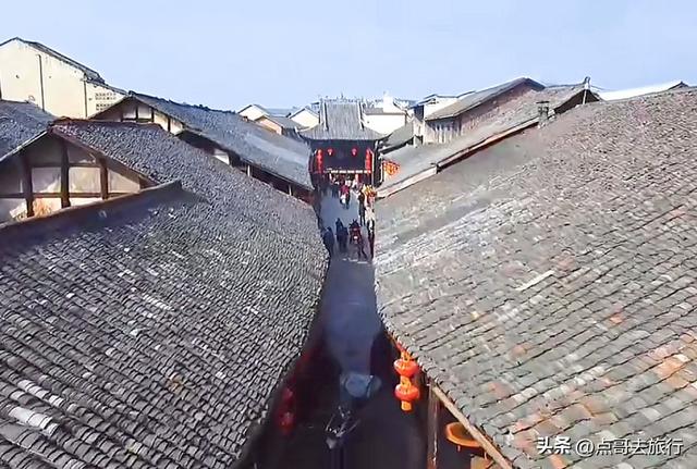 四川被冷落的古镇，中国的诺亚方舟，美食诱人被严重低估！
