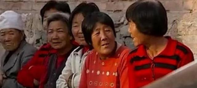 11年，内蒙一女子每晚打麻将，从来没输过钱，丈夫在地窖找到原因