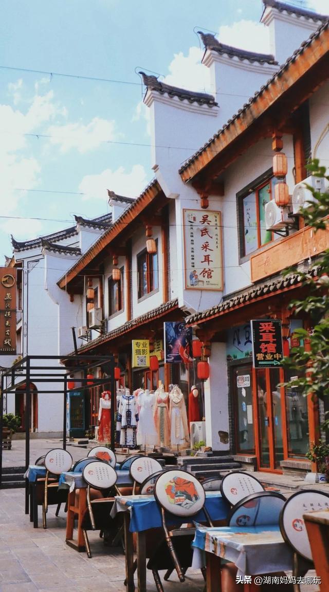 藏不住了！这个小众避暑胜地，带娃玩出千年“穿越感”
