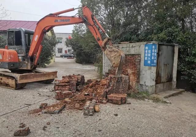 迈合村这事，新鲜！全村投票为全红婵家“让路”，她家反倒先摆手