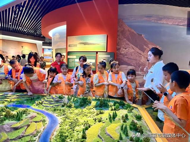 聆听·触摸·探索——临夏市文博暑期活动矩阵打造青少年“行走的课堂”