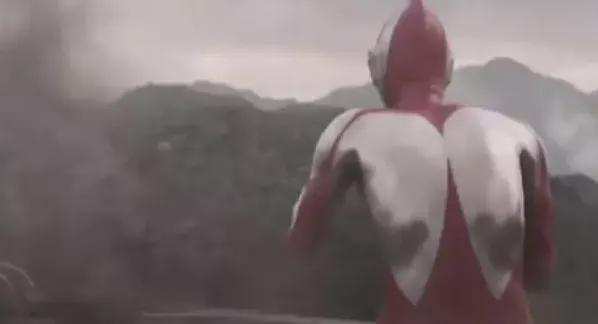 初代奥特曼佐菲和新奥特曼利匹亚佐菲