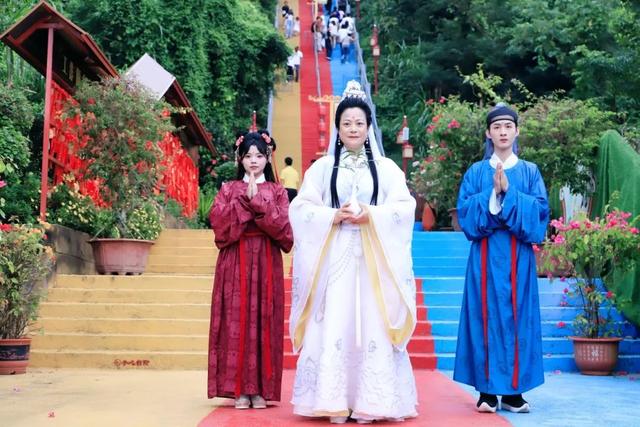 11月8日（农历九月十九）观自在现场送福，来观音山打卡许愿