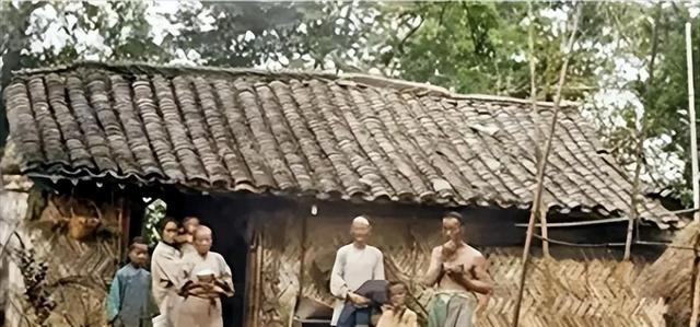 晚清老照片：名妓貌美如花，光绪帝存世唯一照片还是偷拍的