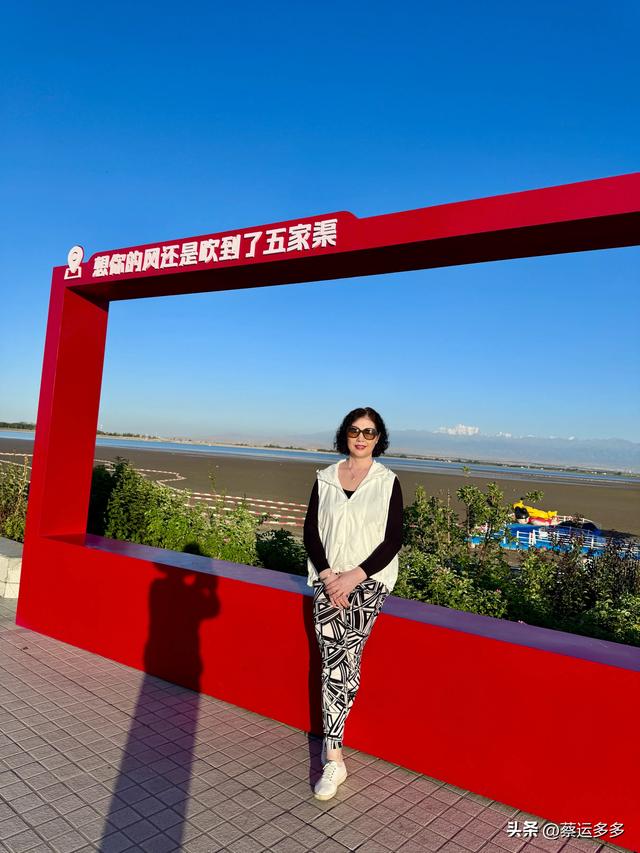 寻觅记忆中的青格达湖