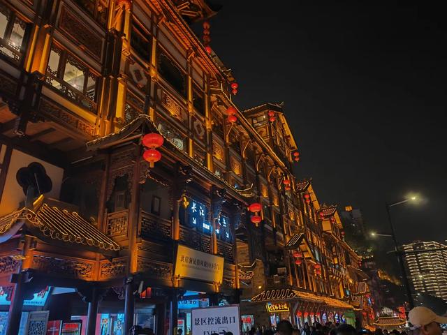 今年返乡,我不赶路了:在边走边玩之间,找到久违的年味