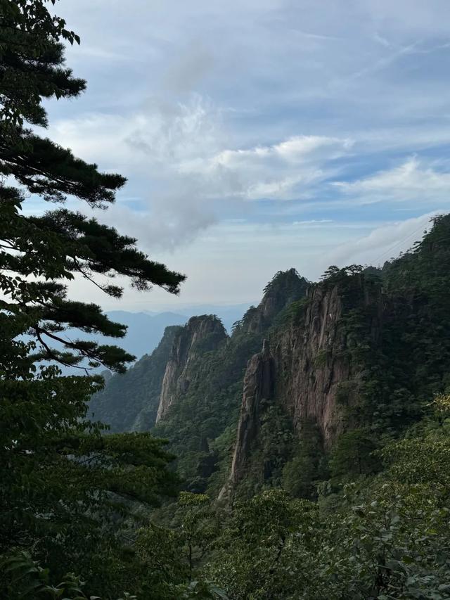 徒步三山五岳：安徽黄山！