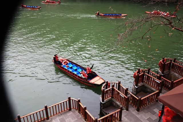 贵州：畅游安顺风光，感受黔中民俗！