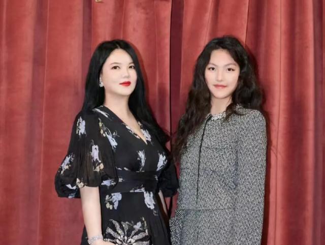 李湘担心的事发生了！她最大遗憾，是离婚前没听王岳伦一句劝