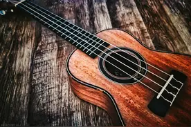 《老歌情深》经典歌曲——《山丘》图片