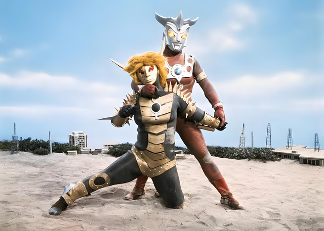 光之国被攻打过9次，其中3次，还是奥特曼带的头！