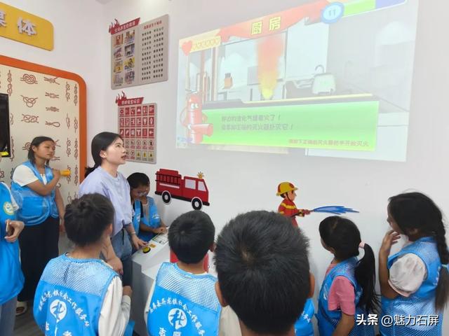 异龙镇这场“科技奇幻之旅”，点亮了孩子们眼中的光！