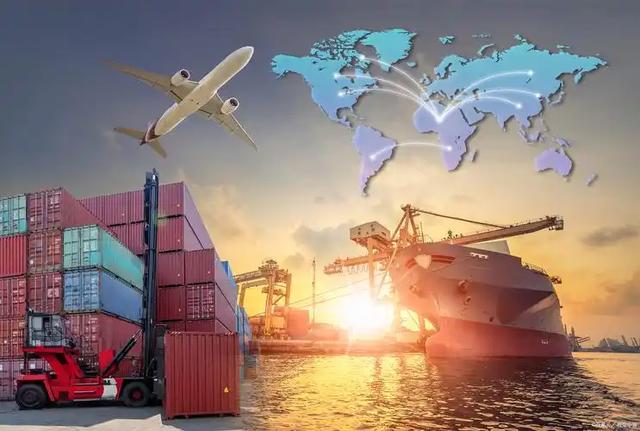 为什么后来翻身的人，都有一段家里蹲的过往？