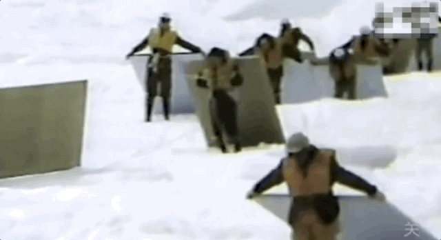 不到24小时，央媒四次点名张国立，王刚的话终于有人信了