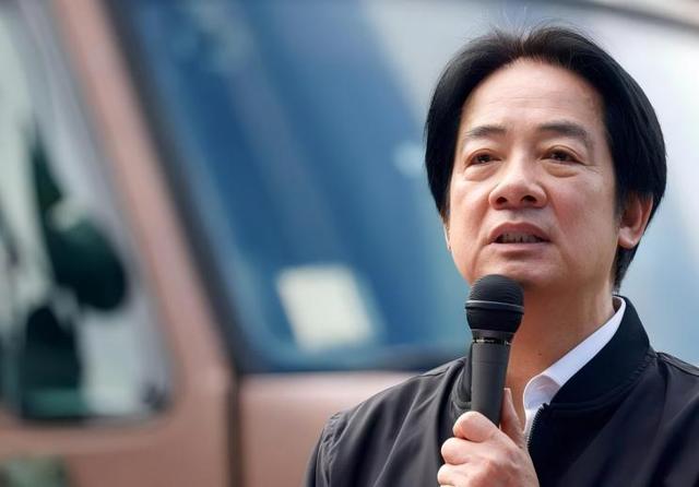 终于谈完了，蒋万安离开大陆，临走前告知两岸，民进党将全面管制