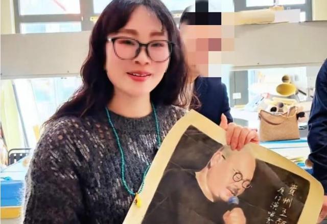 4名刀迷自驾3000多公里去新疆看刀郎演唱会，途中冲下高速短暂昏迷，当事人：一人轻微骨折，其他人无大碍