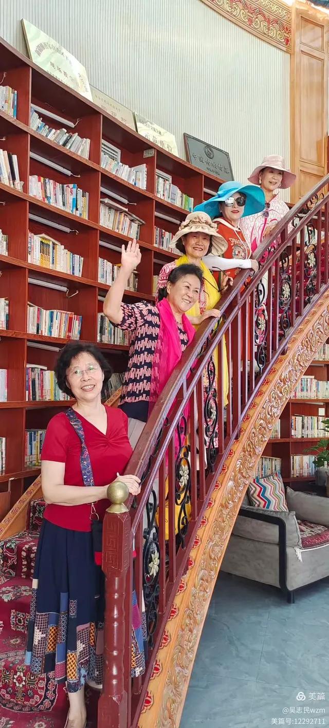 参观中国无花果之乡 想你的风吹到了阿孜汗 北京开国将军后代合唱团