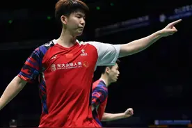再现16-20惊天逆转，刘雨辰/欧烜屹进八强，陈雨菲碾压世界冠军图片