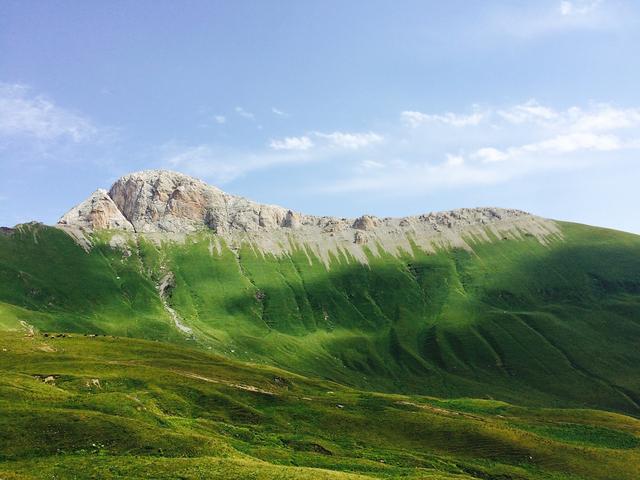 河西走廊中部的焉支山