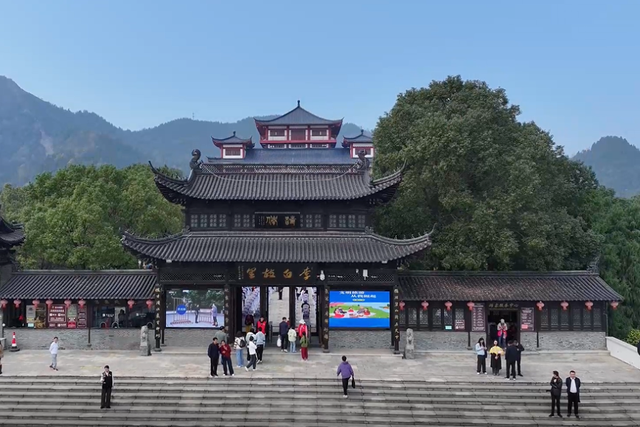 诗画安陆迎客来！白兆山巅，赴一场与诗仙的千年之约