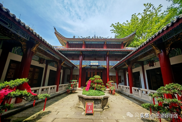 重庆丰都名山鬼城景区，里面到底啥样？
