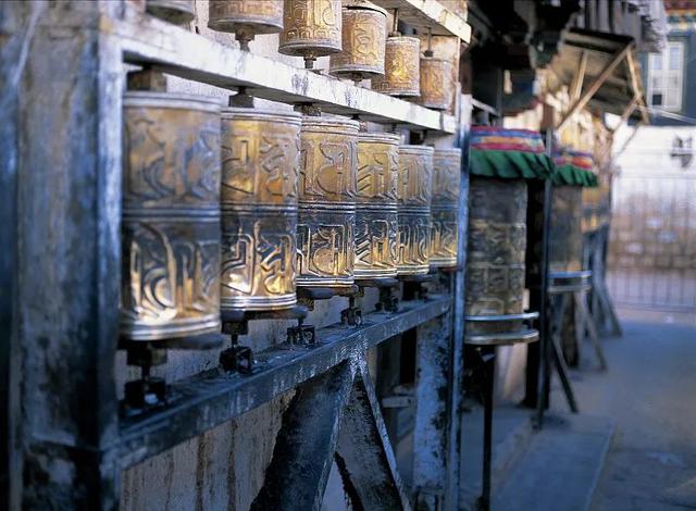 冬天游西藏才是真聪明！人少景美，关键还省钱。